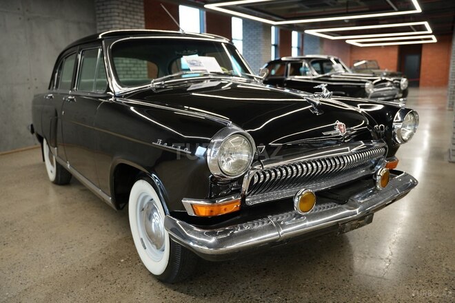 GAZ 21 "Volga"-10