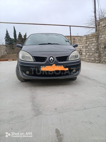 Renault Scenic-1
