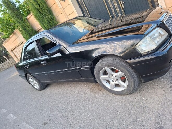 Mercedes C 200-4