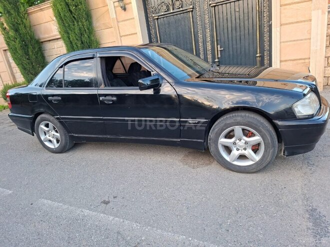 Mercedes C 200-9
