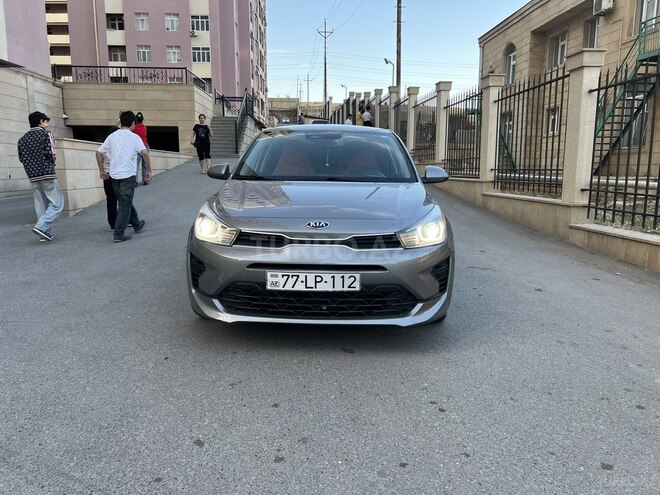 Kia Rio-3