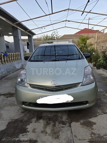 Toyota Prius-1