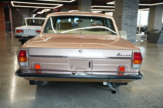 GAZ 24 "Volga"-8