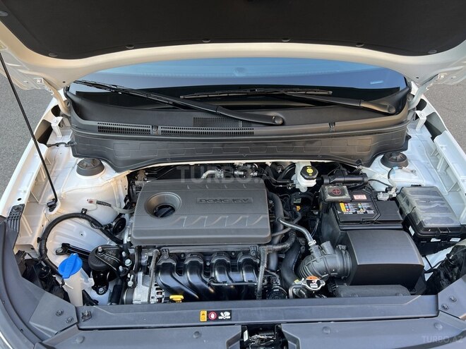 Hyundai Venue-12