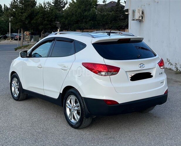 Hyundai ix35-3