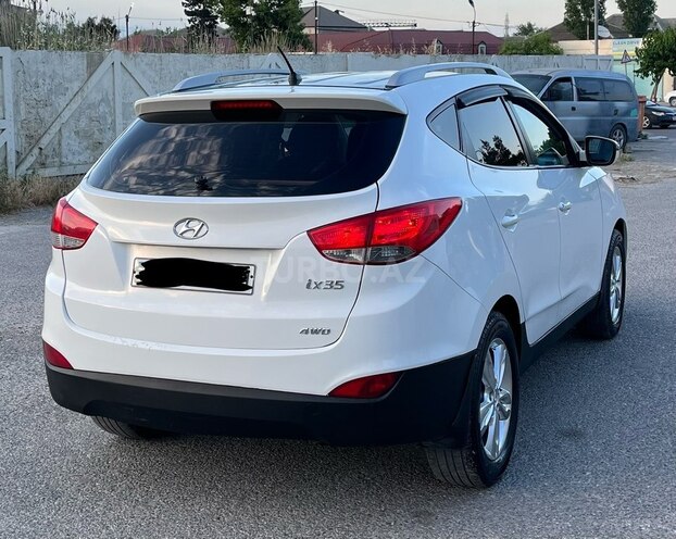 Hyundai ix35-4
