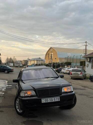 Mercedes C 240-12