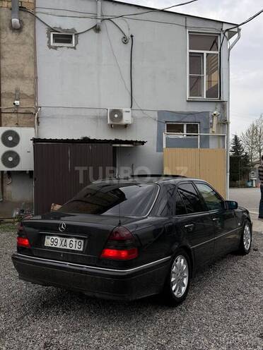 Mercedes C 240-2