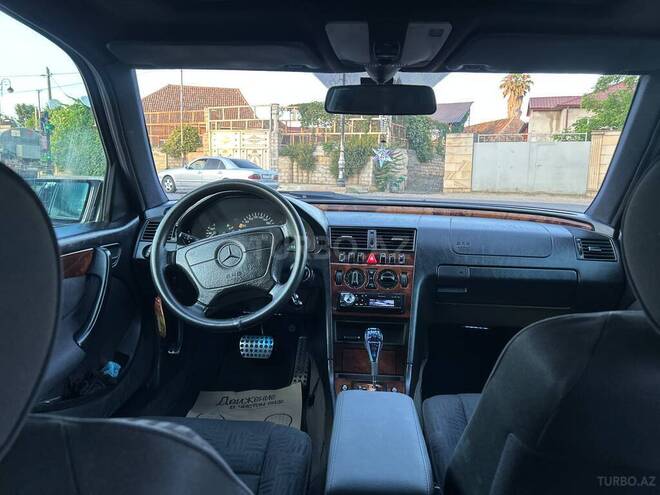 Mercedes C 240-7