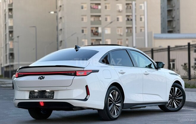 Changan Qiyuan A05-11