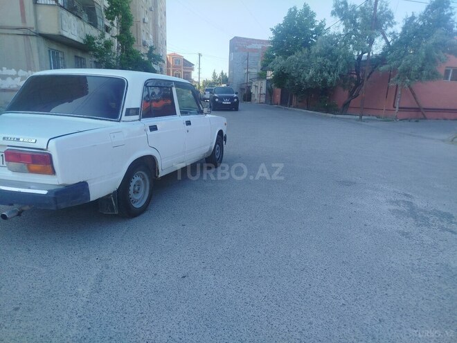 LADA (VAZ) 2107-4