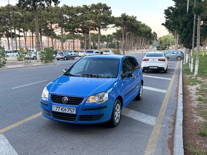 Volkswagen Polo-1