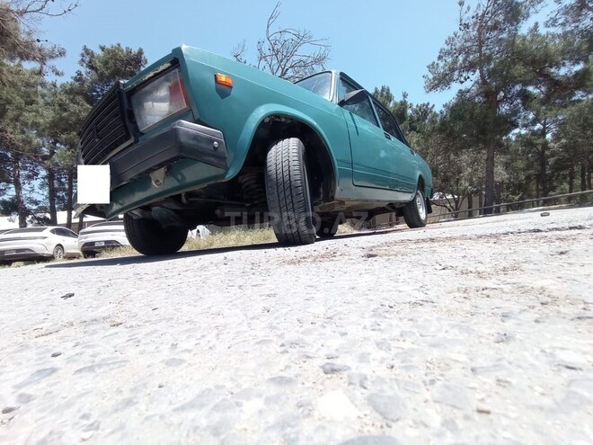 LADA (VAZ) 2107-6
