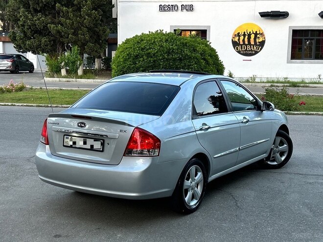Kia Cerato-4