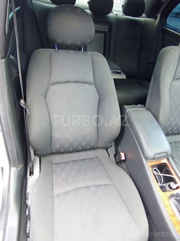 Mercedes C 200-4