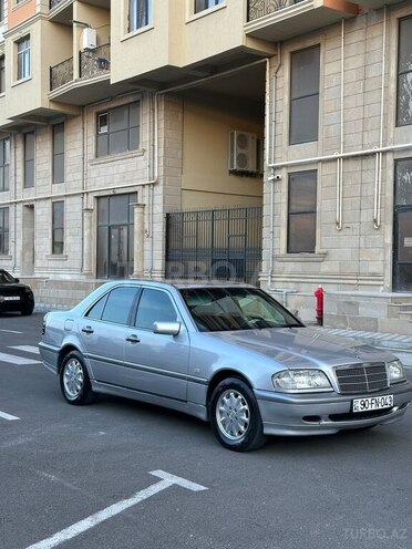 Mercedes C 200-5