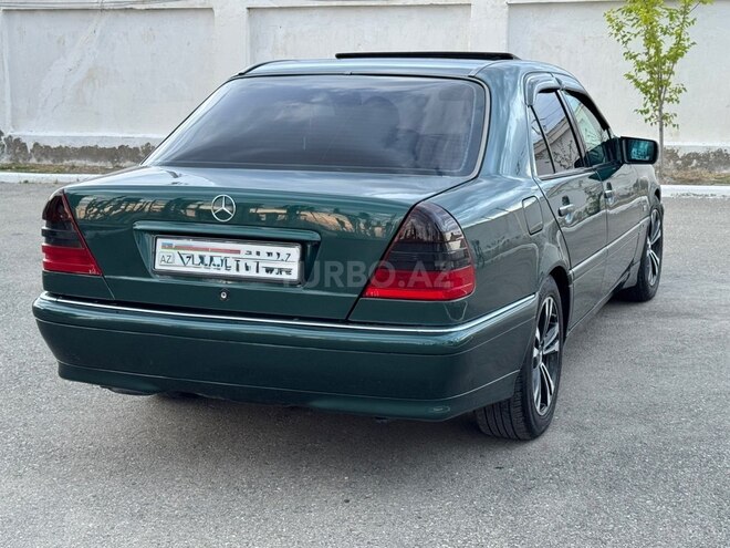 Mercedes C 200-4