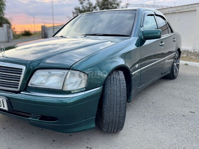 Mercedes C 200-7