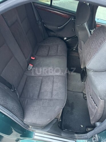 Mercedes C 200-12