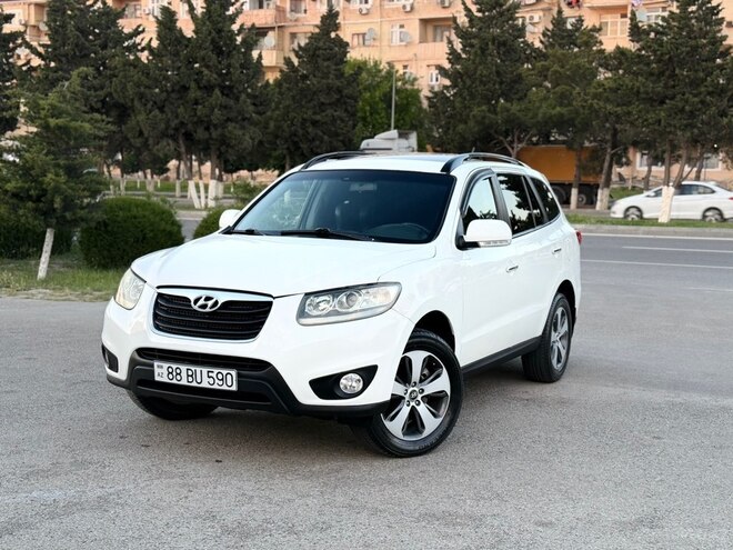 Hyundai Santa Fe-5