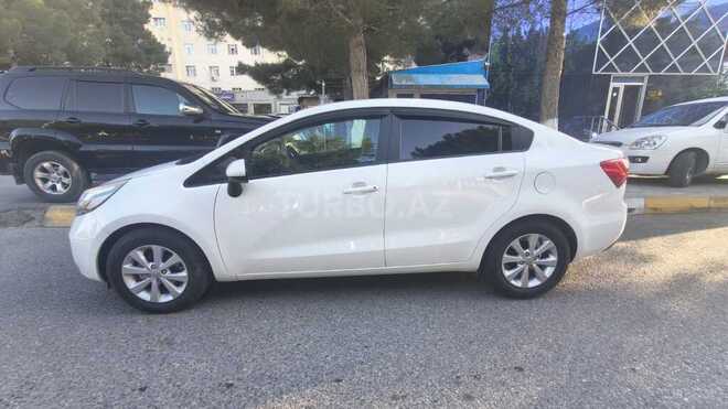 Kia Rio-5