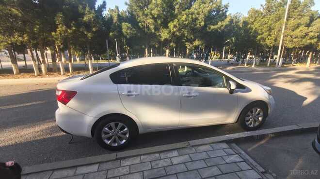 Kia Rio-6