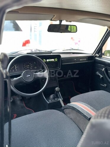LADA (VAZ) 2107-10