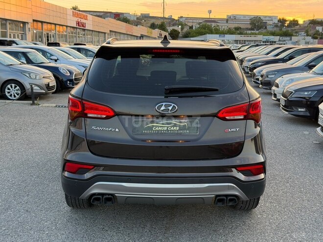 Hyundai Santa Fe-10