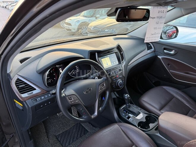 Hyundai Santa Fe-14