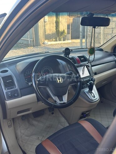 Honda CR-V-9