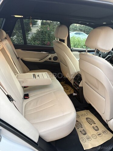 BMW X5-8