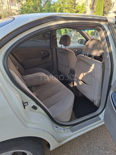 Nissan Maxima-11