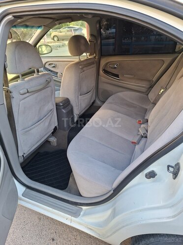 Nissan Maxima-9