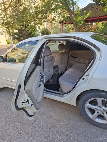 Nissan Maxima-8