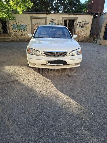 Nissan Maxima-1