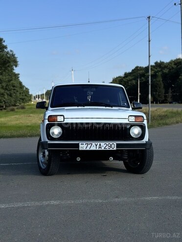 LADA (VAZ) Niva-1