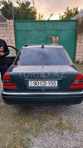 Mercedes C 220-2