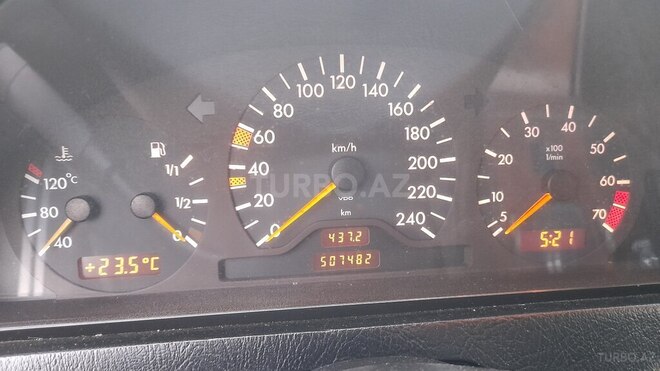 Mercedes C 220-7