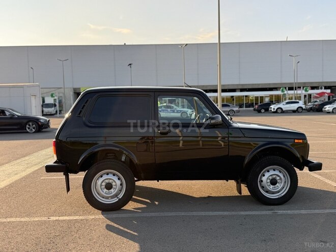 LADA (VAZ) Niva-3
