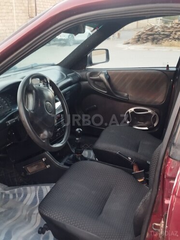 Opel Astra-10
