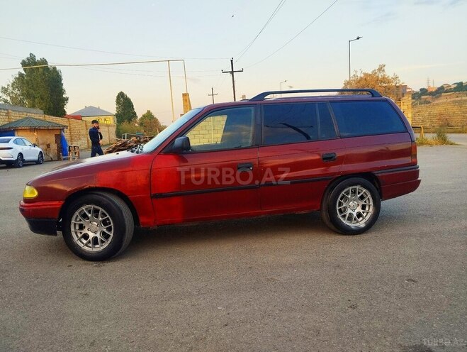 Opel Astra-7