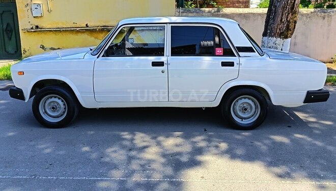 LADA (VAZ) 2107-9
