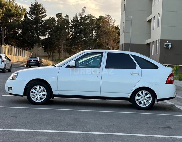 LADA (VAZ) Priora-8