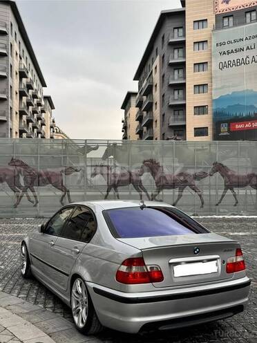 BMW 320-3