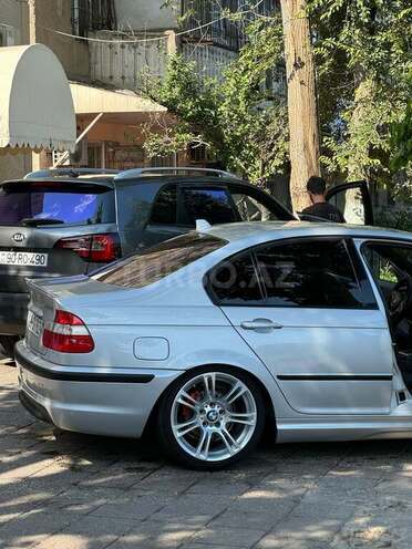 BMW 320-8