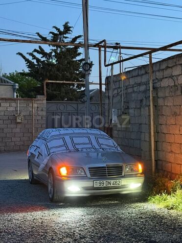 Mercedes C 240-13