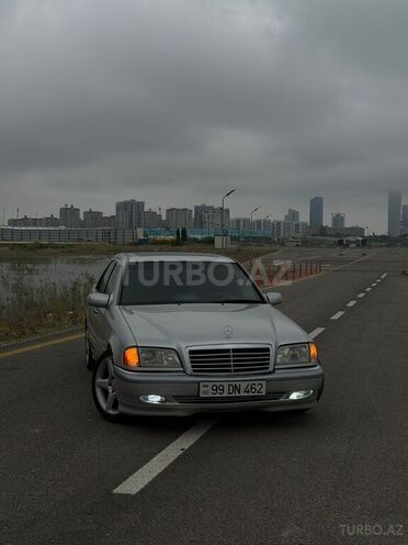 Mercedes C 240-15