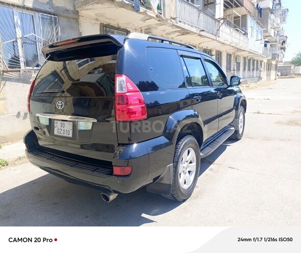 Toyota Land Cruiser Prado-4