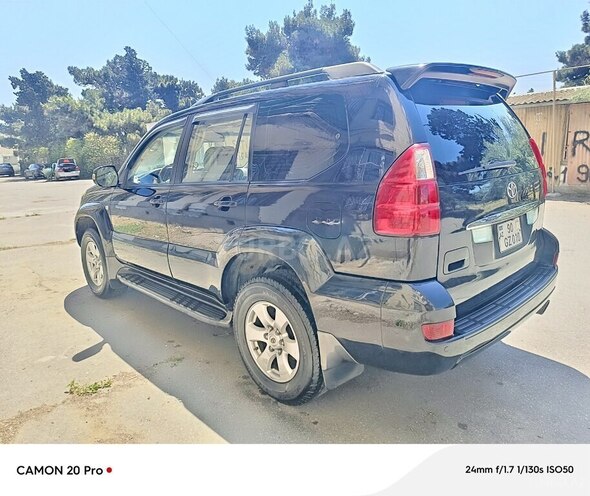 Toyota Land Cruiser Prado-11