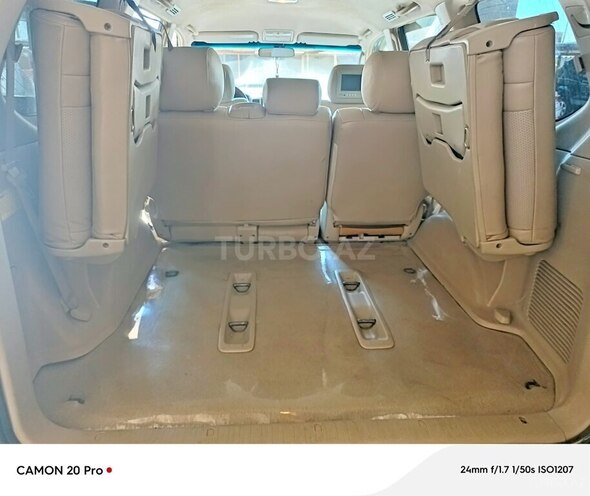 Toyota Land Cruiser Prado-13